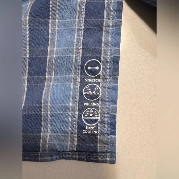 Vineyard Vines Men’s On The Go/Tucker Shirts Lot Of 2 Size XLG Blue Lightweight - Picture 6 of 15